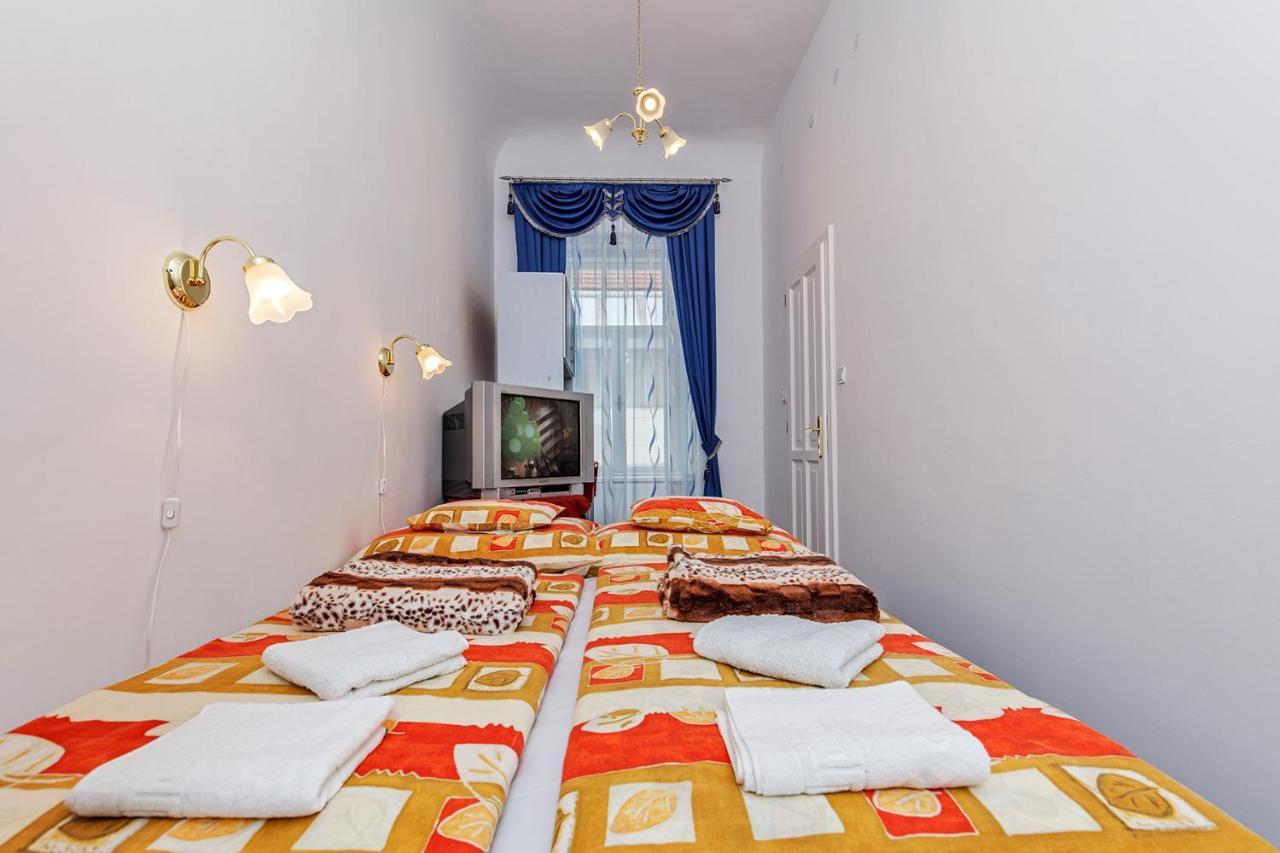 Arany Csillag Apartman Eger Extérieur photo