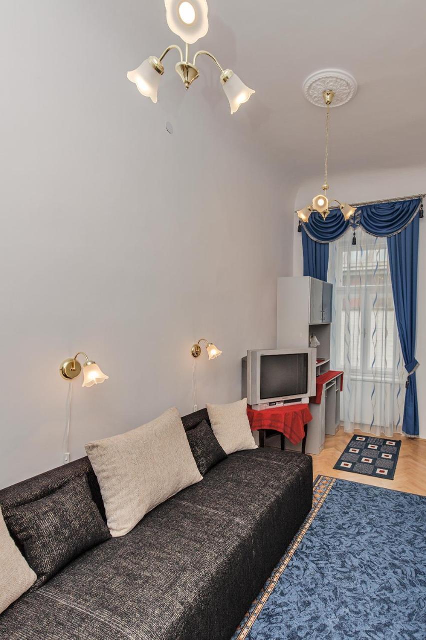 Arany Csillag Apartman Eger Extérieur photo