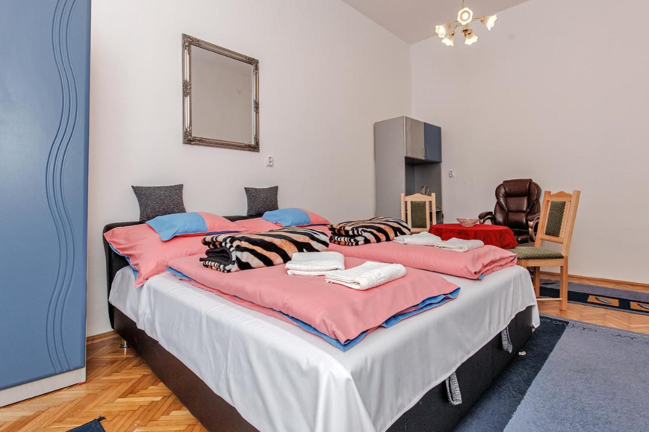 Arany Csillag Apartman Eger Extérieur photo